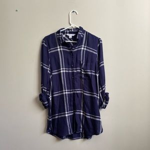 Old Navy Classic Shirt Navy Blue and White Flannel